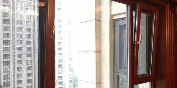 挑选高品质铝包木门窗八大看