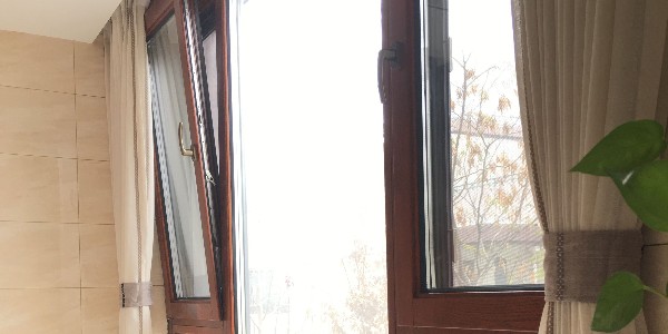 铝包木门窗多少钱-配置的截然不同决定了价格的差异