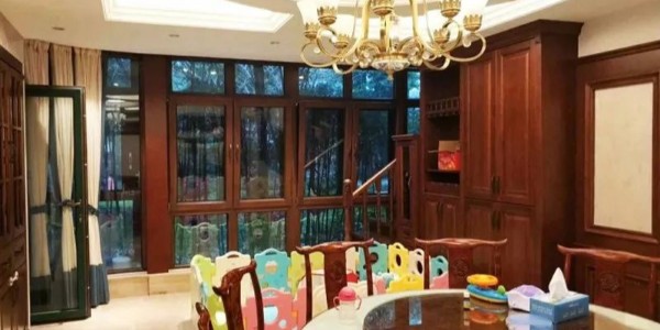 爆款国漫哪吒，中式铝包木门窗打造传统性与现代感