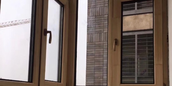 定制铝包木门窗找哪家-性能与美观都重要
